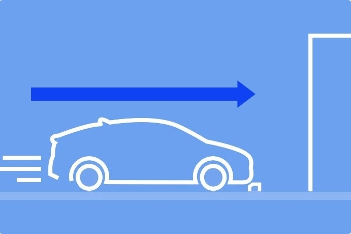 前向き駐車をしようとして、 アクセルを踏みすぎてしまった!