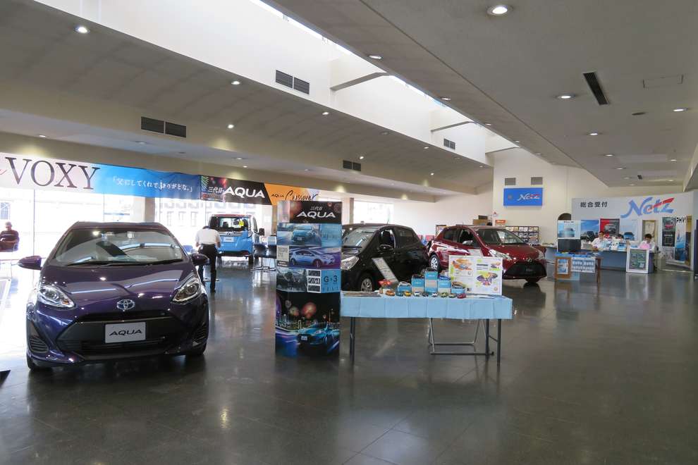 store_20_showroom