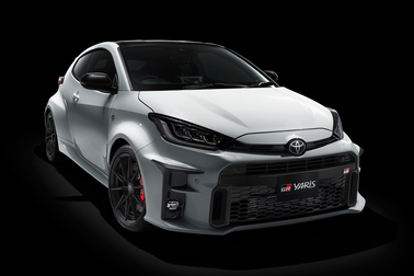 GR YARIS