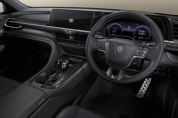 特別仕様車 CROSSOVER RS “THE 70th” （ベース車両はCROSSOVER RS）